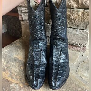 Handcrafted Men’s Durango Boots size 11 Unique Vintage look black “alligator”